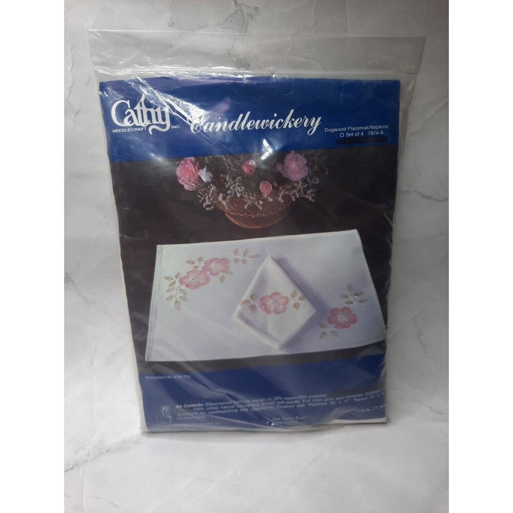 Cathy Needlecraft Candlewickery Kit Dogwood Placemat Napkins Set of 4 7974-A